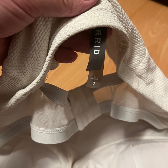 Scalloped bikini top, push up, extra padding (removable), detachable straps - Picture 5 of 6